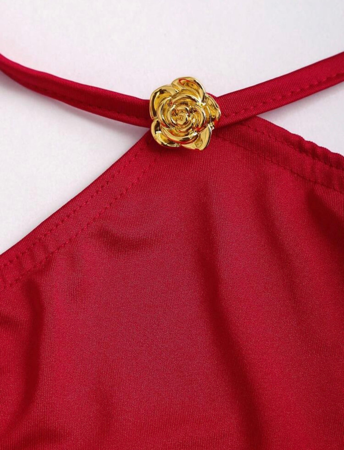 Vestido de hombros descubiertos