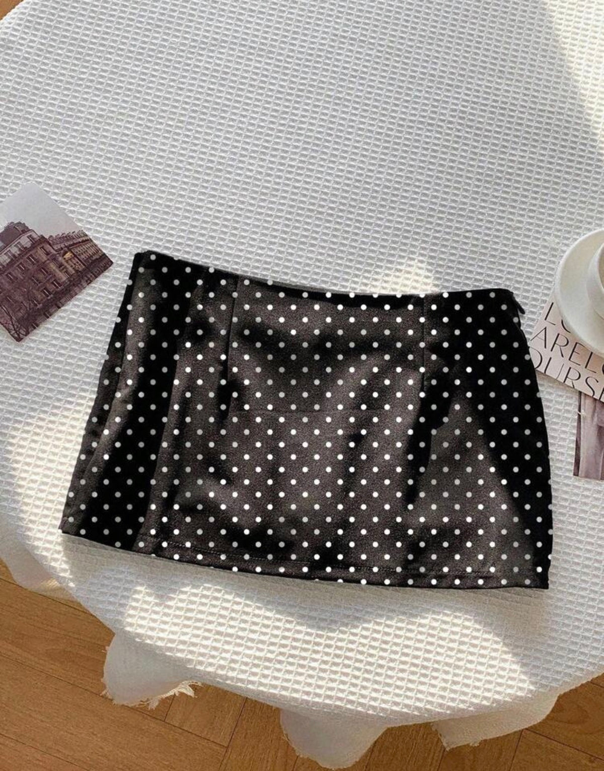 Falda polka dots negra