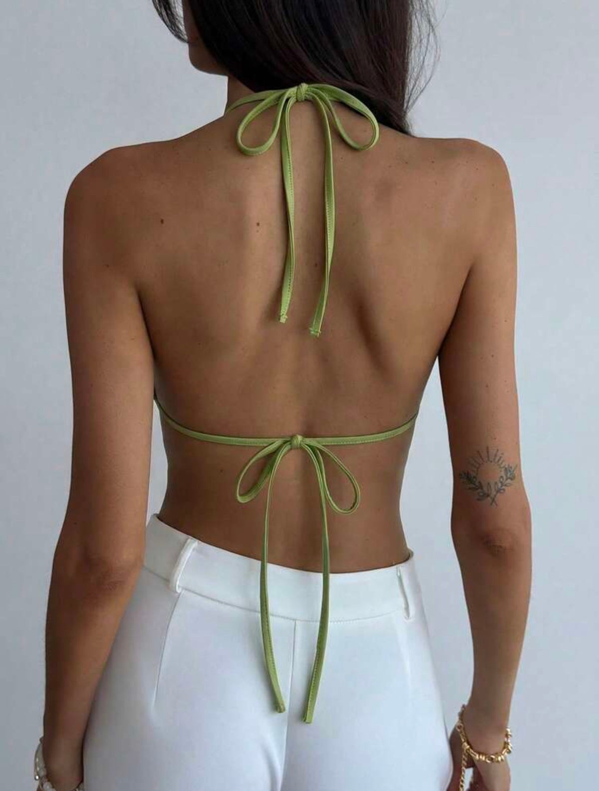 Top halter verde