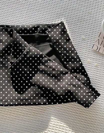 Falda polka dots negra